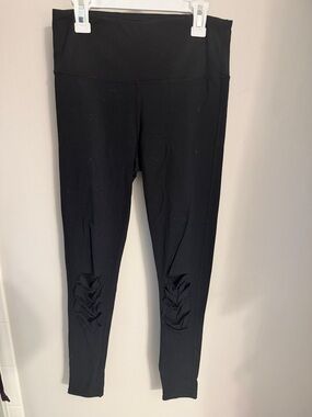 High-Rise Black Leggings with Knee slashed Cutout Detail